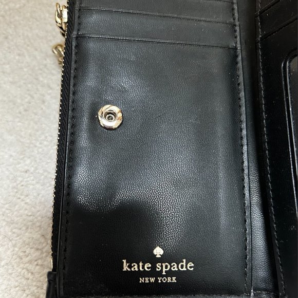 Kate Spade Bifold Wallet - Picture 6 of 7